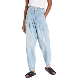 BlankNYC Size 31 Mom Jeans light wash STEAL THE SHOW JEAN